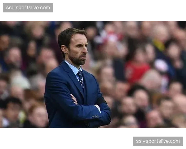 丰塞卡确认托迪博复出，尼斯三后卫体系迎回关键棋子